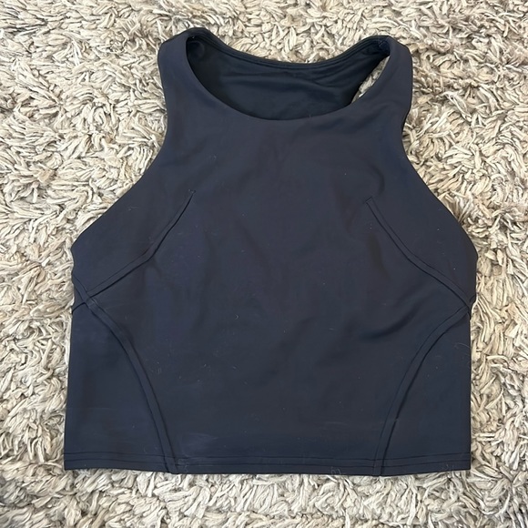 lululemon athletica Tops - EUC Lululemon Wunder Train Racerback Tank Top Black Hemmed Size 6